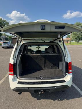 White 2015 Honda Pilot EX-L