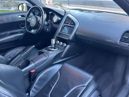2008 Audi R8 Base