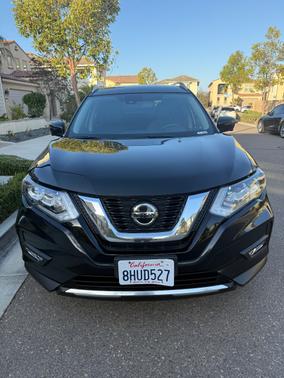 Black 2019 Nissan Rogue Hybrid SL