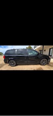Black 2017 Dodge Grand Caravan GT