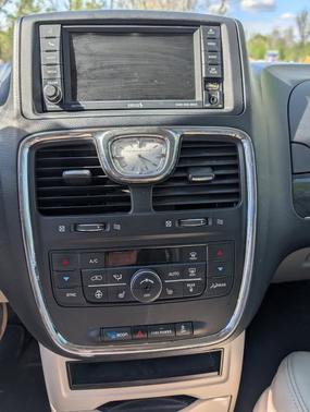 Blue 2014 Chrysler Town & Country Touring