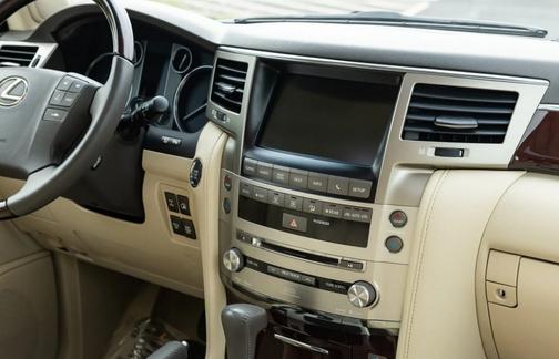 2015 Lexus LX 570 Base