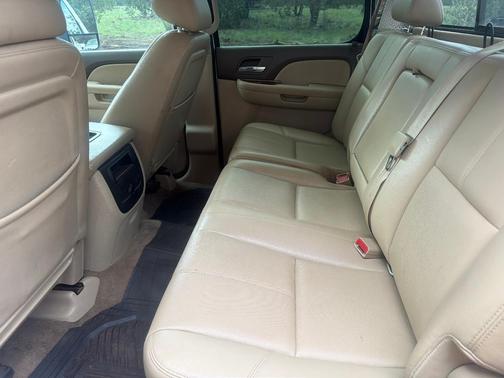 White 2014 Chevrolet Silverado 3500 LTZ