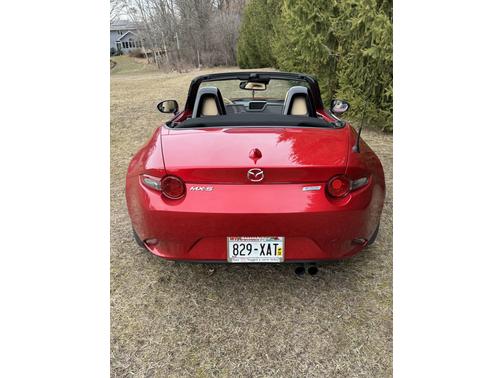 2016 Mazda MX-5 Miata Grand Touring