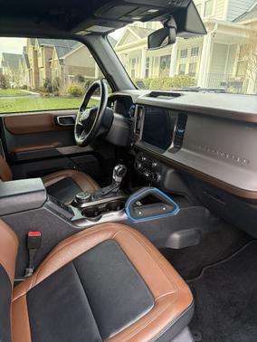 White 2023 Ford Bronco Outer Banks