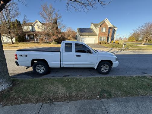 2005 Dodge Dakota SLT Club Cab