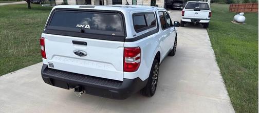 White 2024 Ford Maverick LARIAT