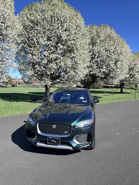 Green 2018 Jaguar F-PACE S