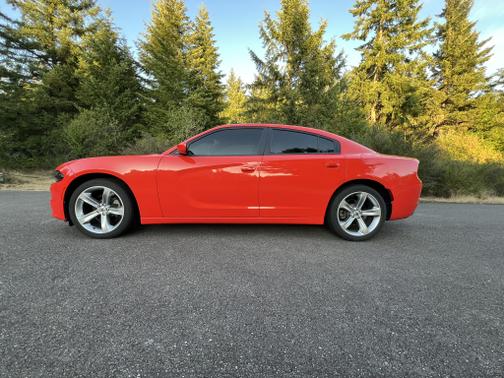 2018 Dodge Charger SXT Plus
