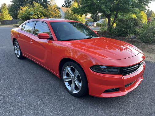 2018 Dodge Charger SXT Plus