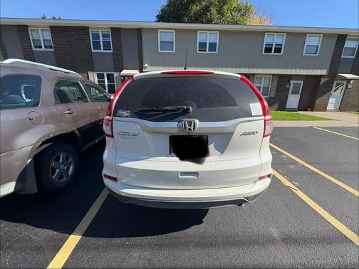 White 2015 Honda CR-V LX