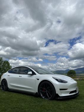 2022 Tesla Model 3 Long Range