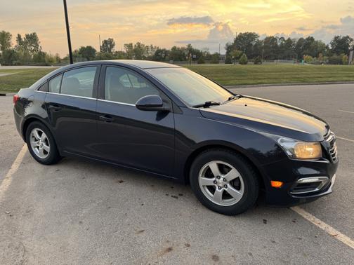 2015 Chevrolet Cruze 1LT
