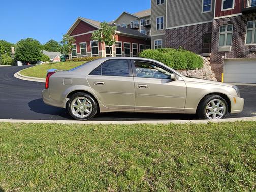 2003 Cadillac CTS Base