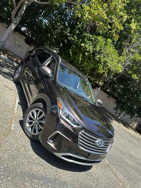 Brown 2017 Hyundai SANTA FE SE