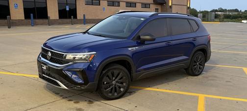 Blue 2022 Volkswagen Taos 1.5T S