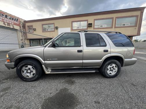 2003 Chevrolet Blazer LS