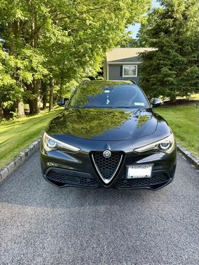 Black 2018 Alfa Romeo Stelvio Ti Sport