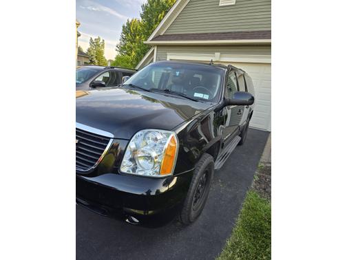 2013 GMC Yukon XL 1500 SLT