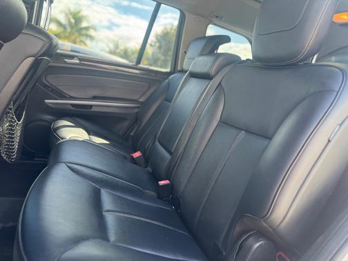 White 2012 Mercedes-Benz GL-Class GL 450 4MATIC