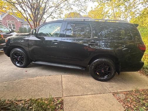 Black 2018 Toyota Sequoia SR5