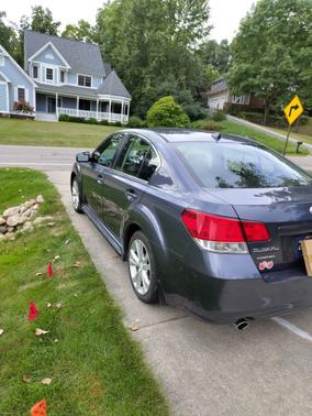 2014 Subaru Legacy 2.5i Premium