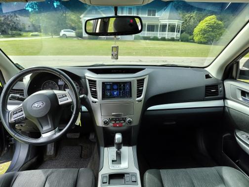 2014 Subaru Legacy 2.5i Premium