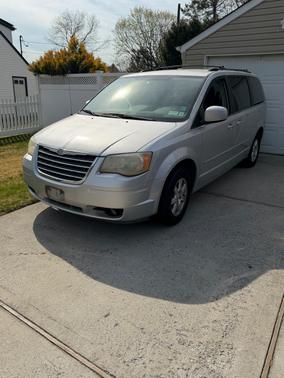 2008 Chrysler Town & Country Touring