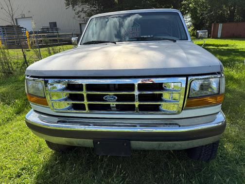 Gray 1995 Ford F-250 XL SuperCab H/D