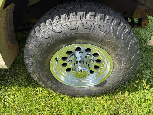 Gray 1995 Ford F-250 XL SuperCab H/D
