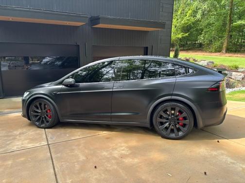 Black 2023 Tesla Model X Plaid