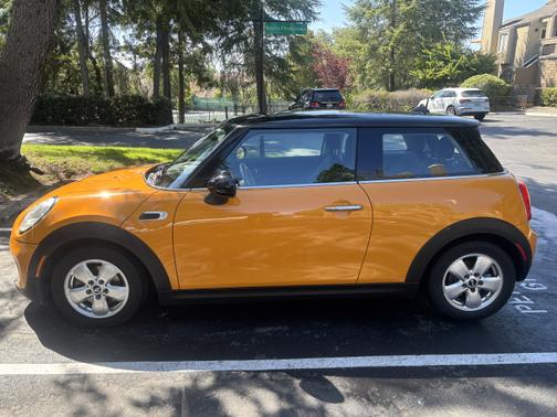 2014 MINI Hardtop Cooper