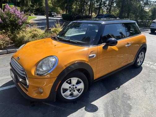 2014 MINI Hardtop Cooper