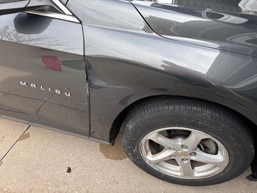 Gray 2018 Chevrolet Malibu 1LS