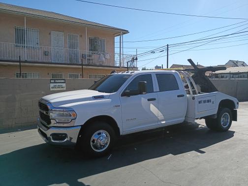 White 2019 RAM 3500 Tradesman