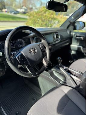 2016 Toyota Tacoma TRD Sport