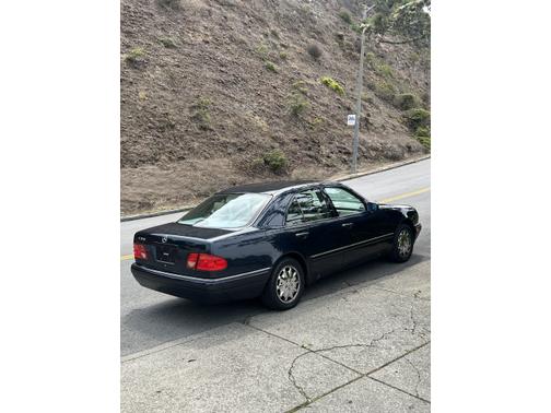 1998 Mercedes-Benz E-Class E320