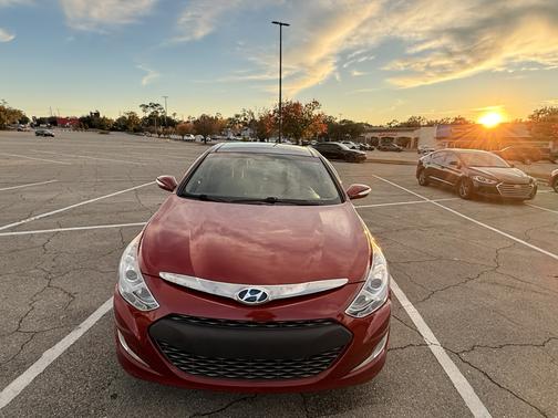 2014 Hyundai SONATA Hybrid Limited