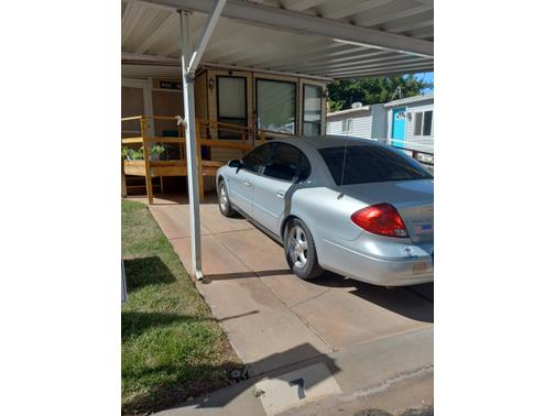Silver 2001 Ford Taurus SES