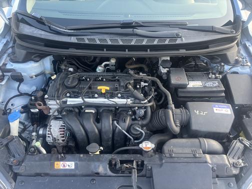 Blue 2013 Hyundai ELANTRA Limited