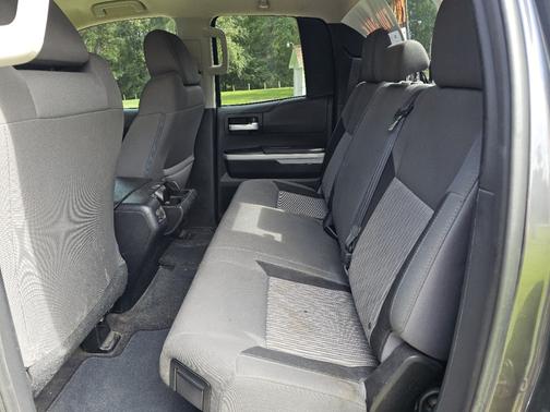 2016 Toyota Tundra SR5