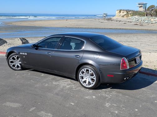 Black 2007 Maserati Quattroporte Executive GT