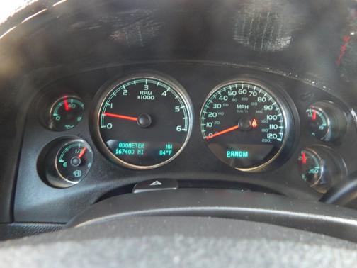White 2011 Chevrolet Avalanche 1500 LS