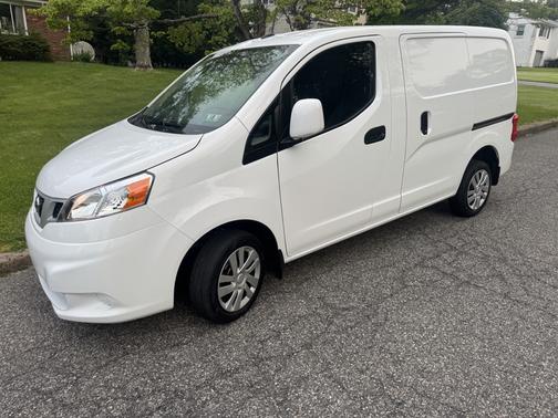 2021 Nissan NV200 SV