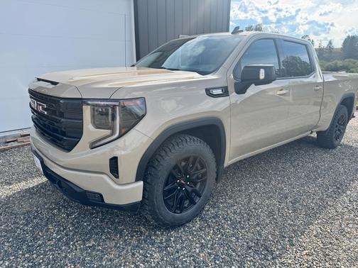 Beige 2022 GMC Sierra 1500 Elevation