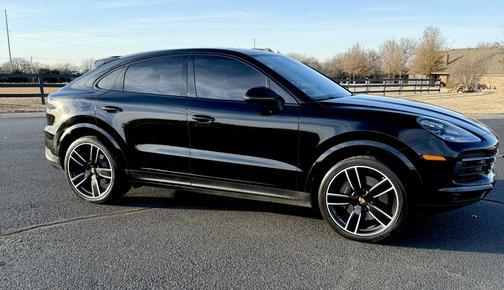 2022 Porsche Cayenne Cayenne