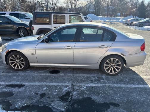 2011 BMW 328 i xDrive
