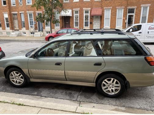 2004 Subaru Outback Base