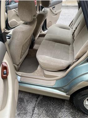 2004 Subaru Outback Base