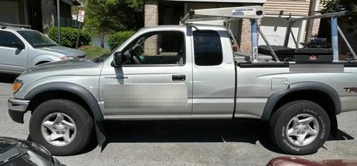 Silver 2002 Toyota Tacoma Xtracab